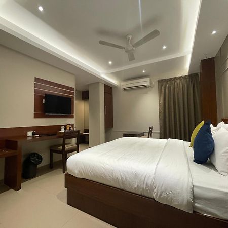 Hotel Five Elements Visakhapatnam Esterno foto