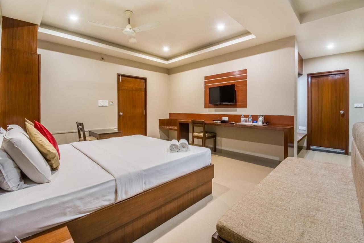 Hotel Five Elements Visakhapatnam Esterno foto