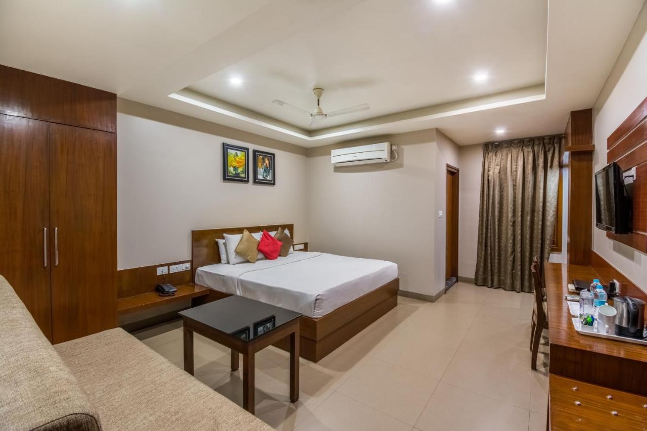Hotel Five Elements Visakhapatnam Esterno foto