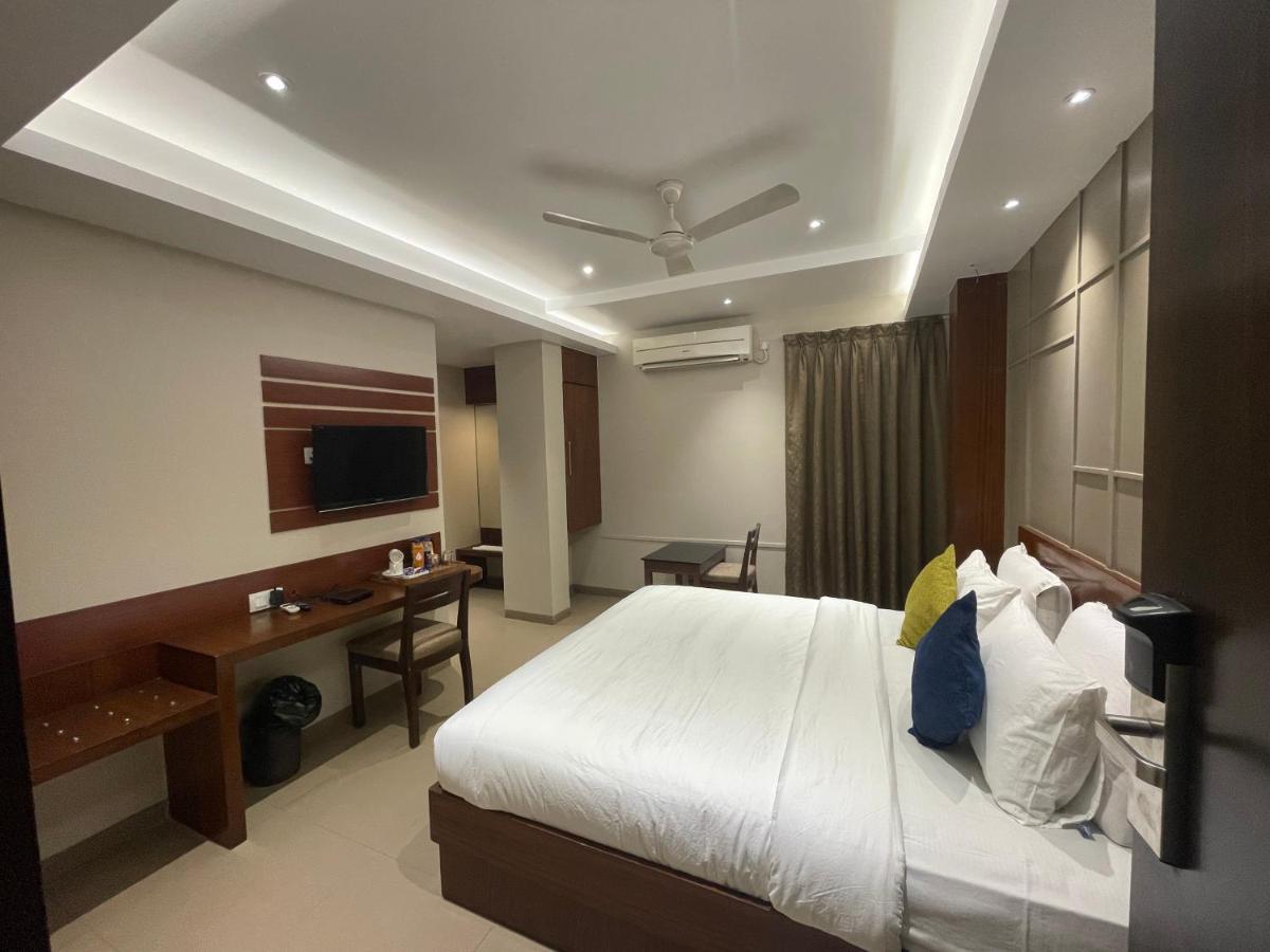 Hotel Five Elements Visakhapatnam Esterno foto