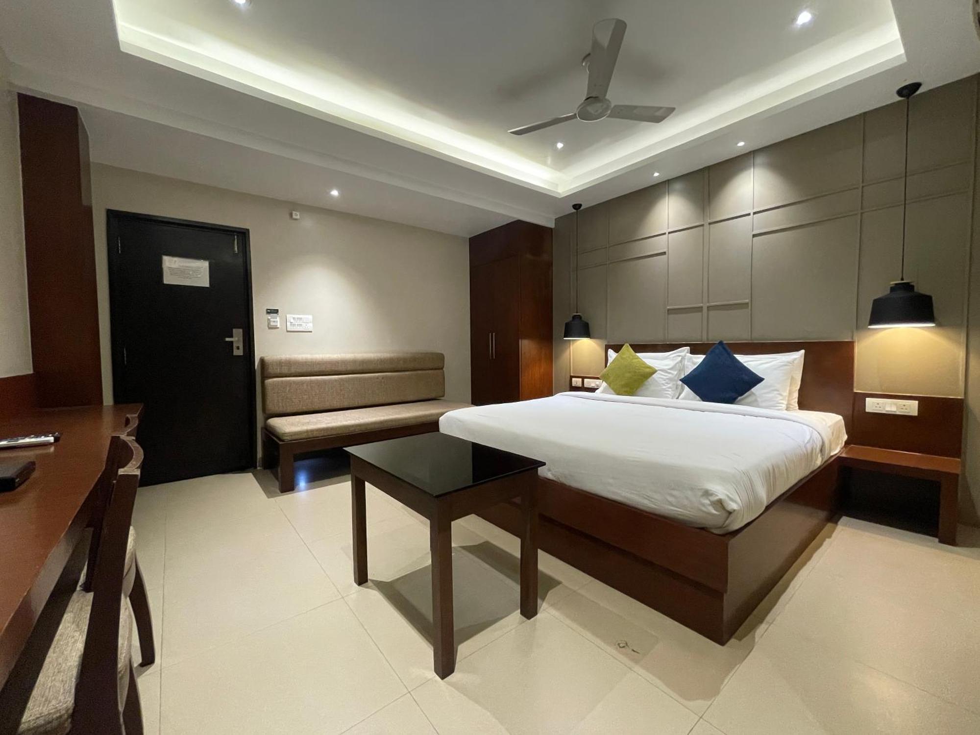Hotel Five Elements Visakhapatnam Esterno foto